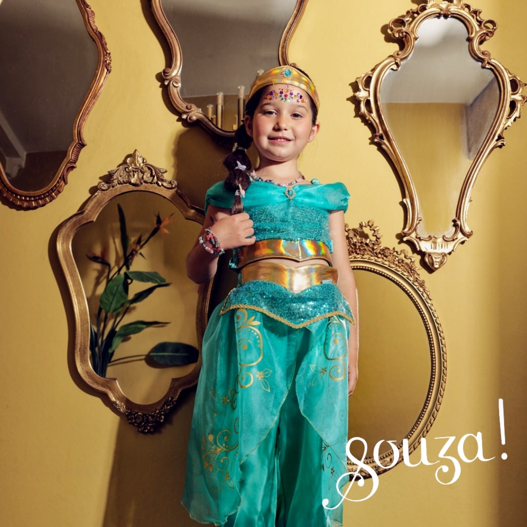 Amira